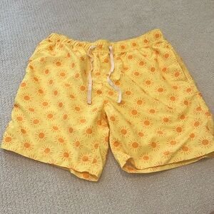 Men’s swim trunks